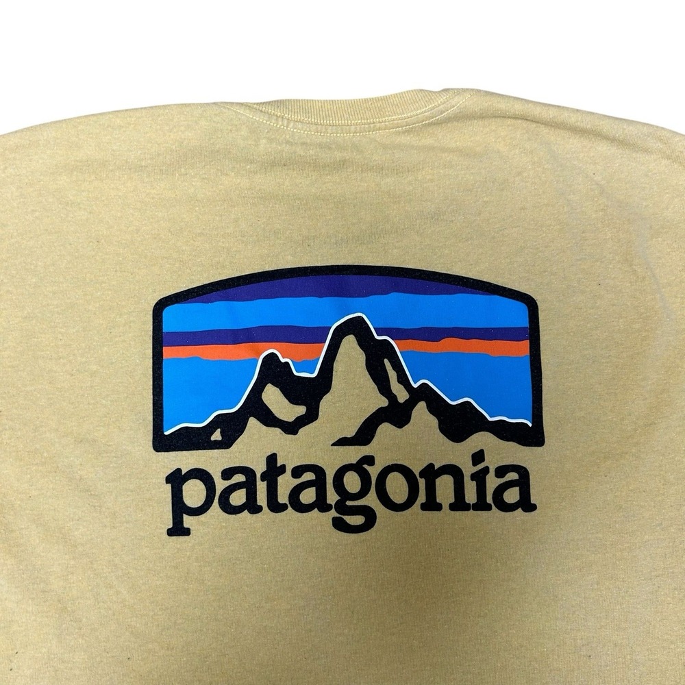 Patagonia T Shirt Mens Medium Yellow Responsibili-Tee Outdoors Hiking‎ Logo
